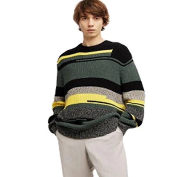 Men's Sweater With Irregular Color Distribution